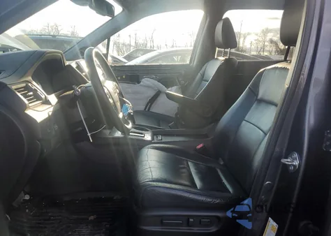 2018 Honda Pilot Exl z USA, uszkodzony, nr VIN 5FNYF6H68JB018505